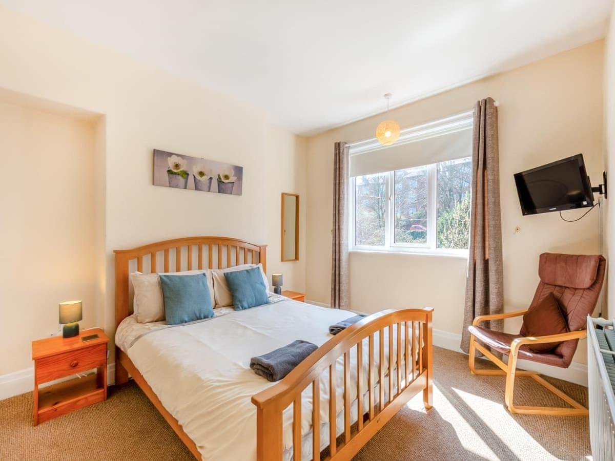 Large 5 Bed House In Scarborough Near The Beach, Large Garden & Hot Tub Exteriér fotografie